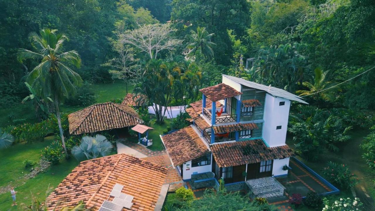 Los Robles Capurgana Otel Dış mekan fotoğraf